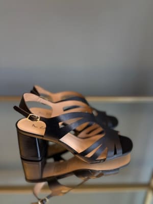 SS26 30020 NEGRO