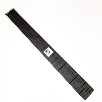 Diapasón Ranurado DEB-131 de Ébano Africano Especial para Guitarra Tipo Fender Escala 25.5