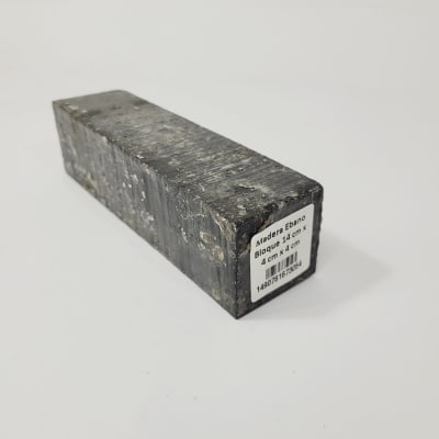 Bloque de Ebano de 140 x 40 x 40 mm +-