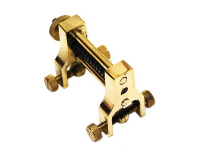 Prensa de Bronce para reparar tapas 4 Puntos