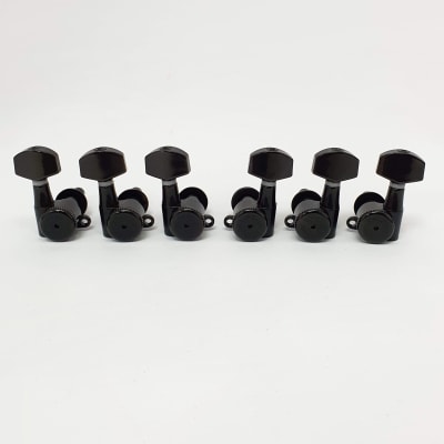 Clavijero Tipo Fender 3L-3R con Locking. Mod 6VEL0B-D07. Color Black