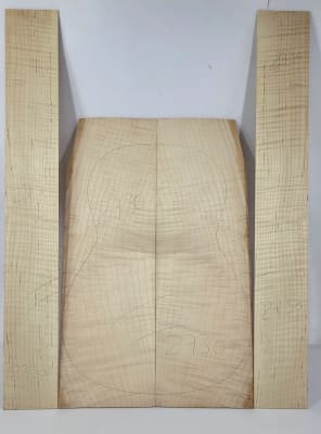 Set de Aros y Fondos para Guitarra 2730 de Maple Flameado AAA Especial1