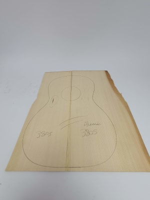 Tapa Armonica Unica REF: 3805 de Abeto Aleman Especial AAA1