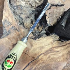 Formon Carpintero Two Cherries 1001 de 8 mm de ancho