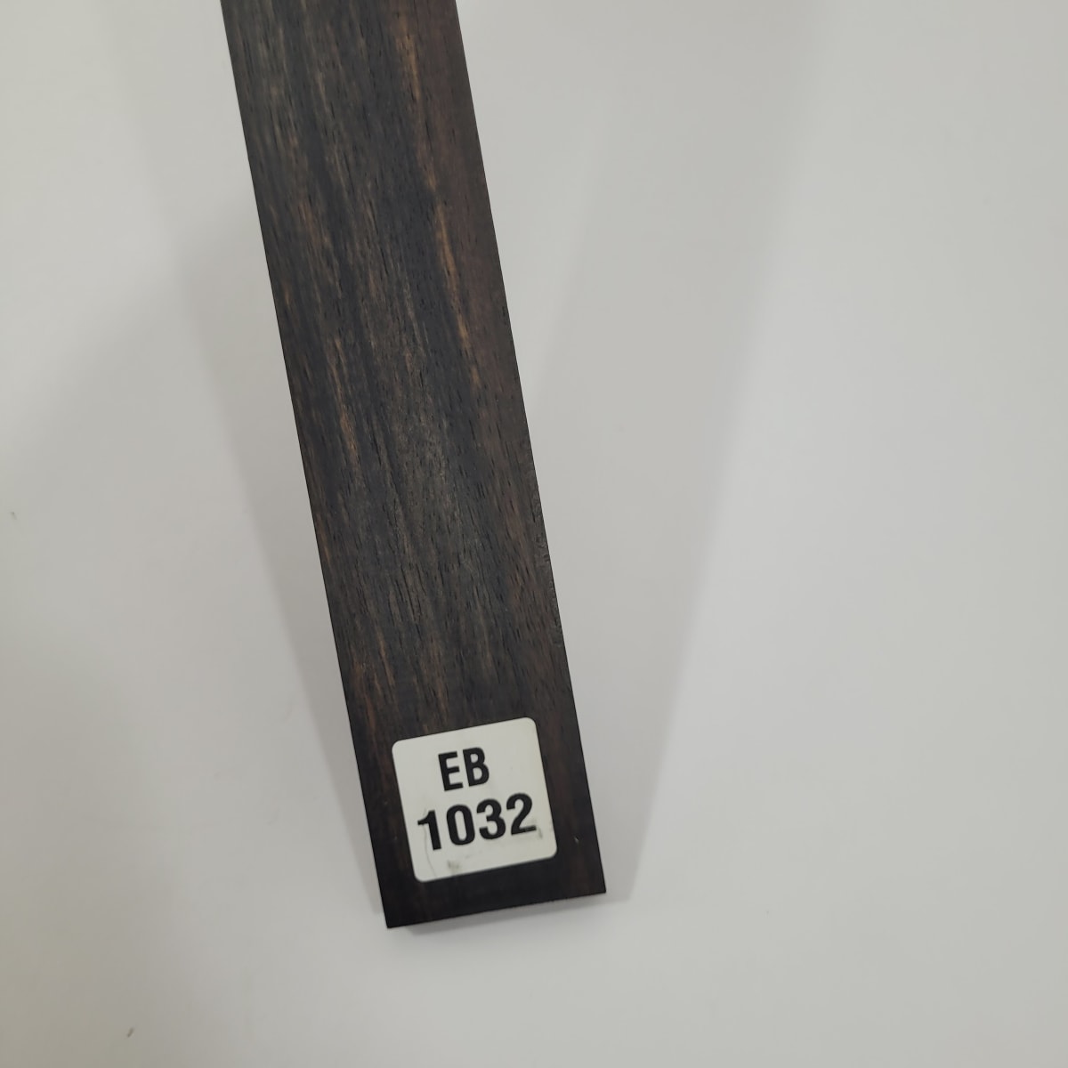 Pieza de Ebano EB-1032 para Artesania3