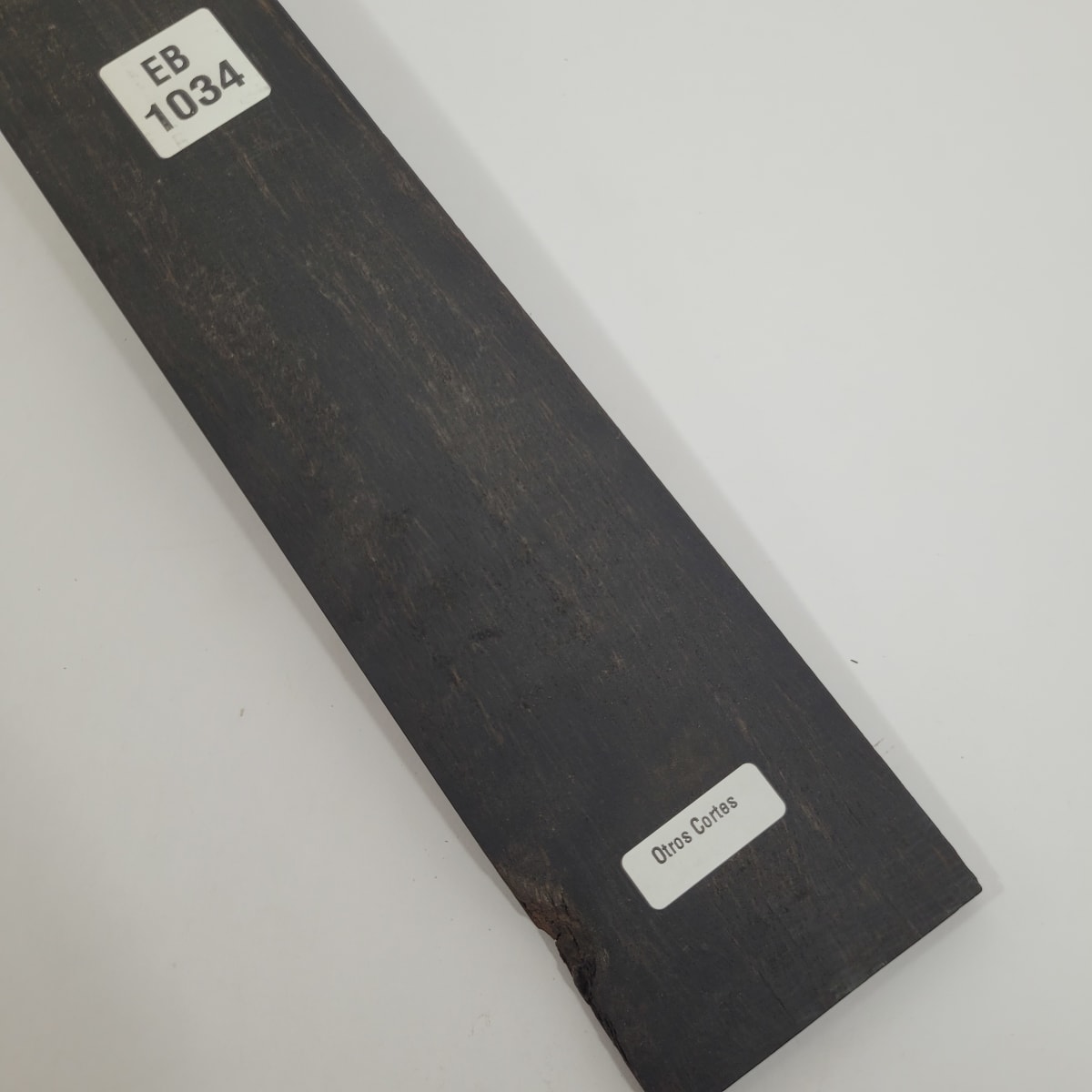 Pieza de Ebano EB-1034 para Artesania3