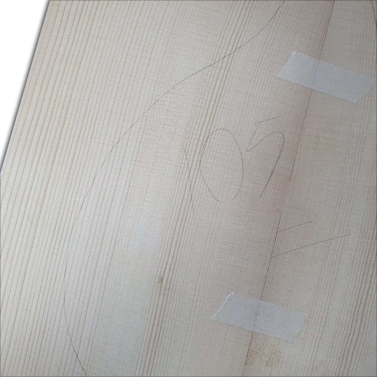 Tapa Armonica Unica AE-105 de Abeto Engelmann para Mandolina3