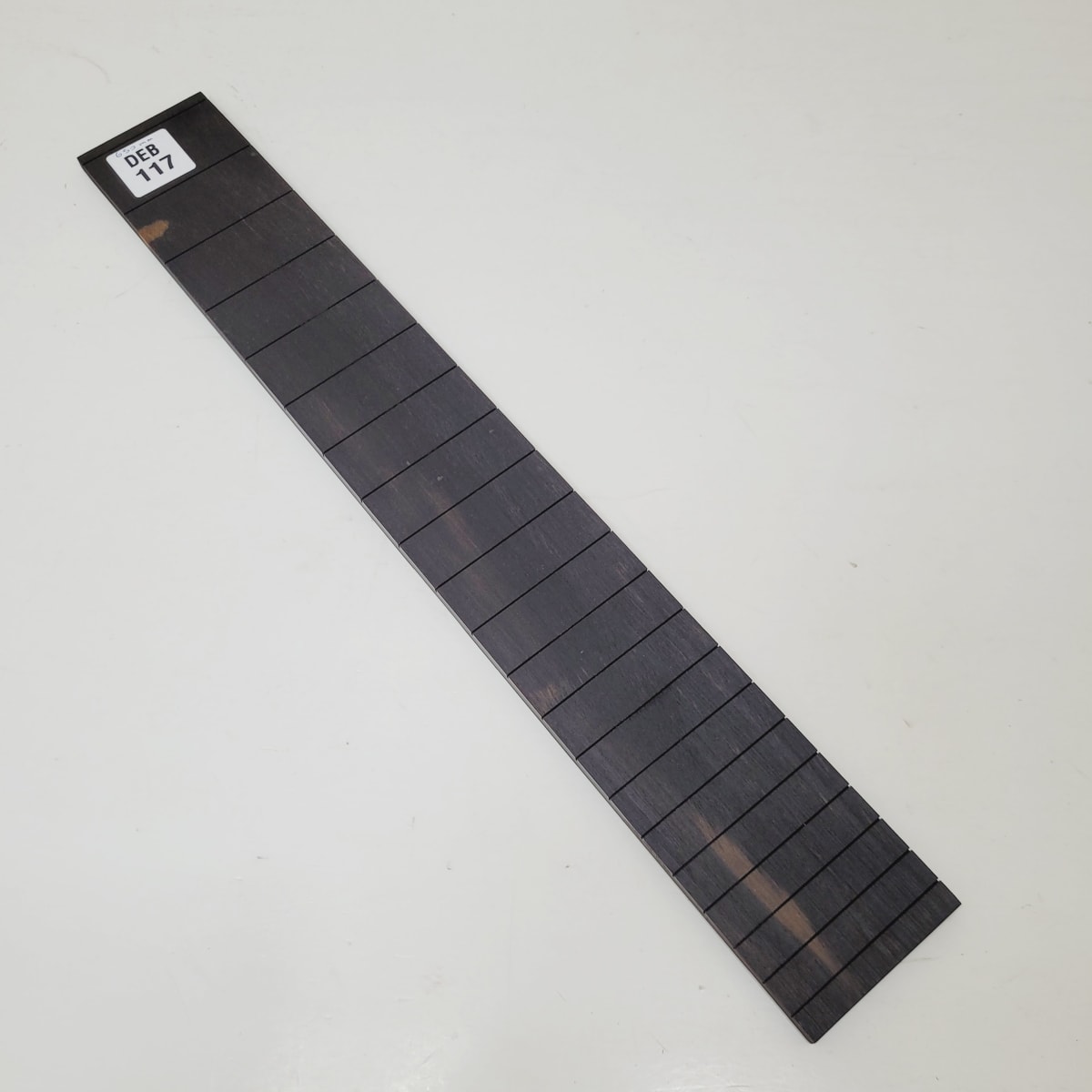 Diapason Ranurado REF: DEB-117 de Ebano para Guitarra Clasica Escala 650mm2