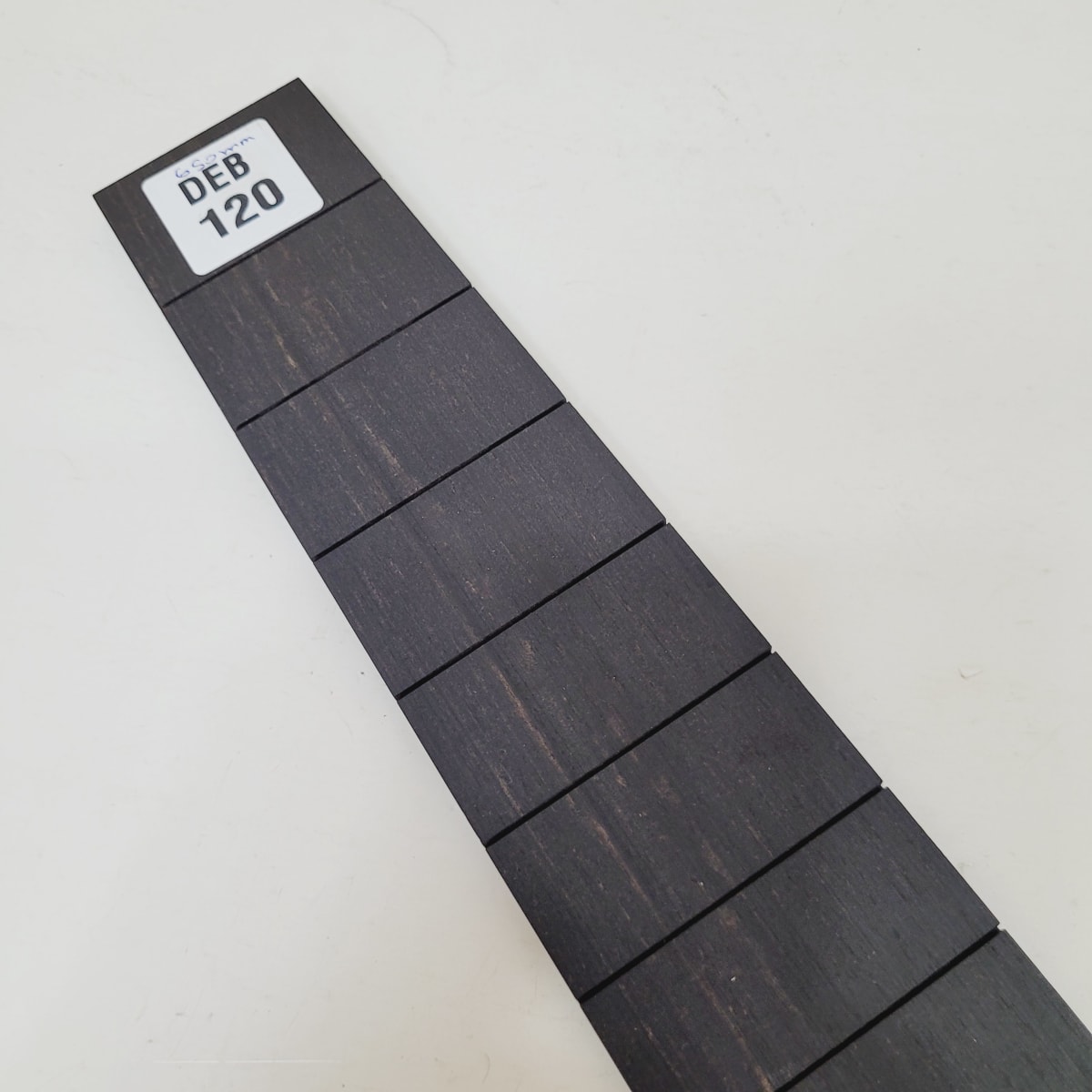 Diapason Ranurado REF: DEB-120 de Ebano para Guitarra Clasica Escala 650mm3