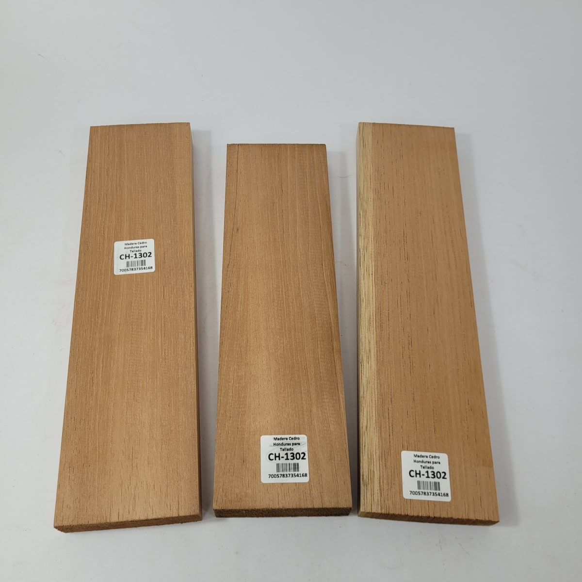 Set de 3 piezas CH-1302 de Cedro Honduras para Tallado 0