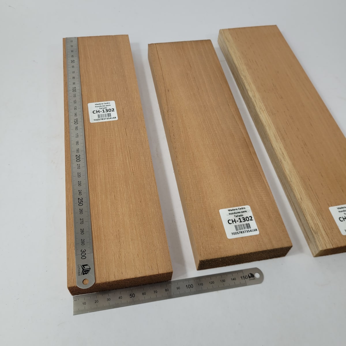 Set de 3 piezas CH-1302 de Cedro Honduras para Tallado2