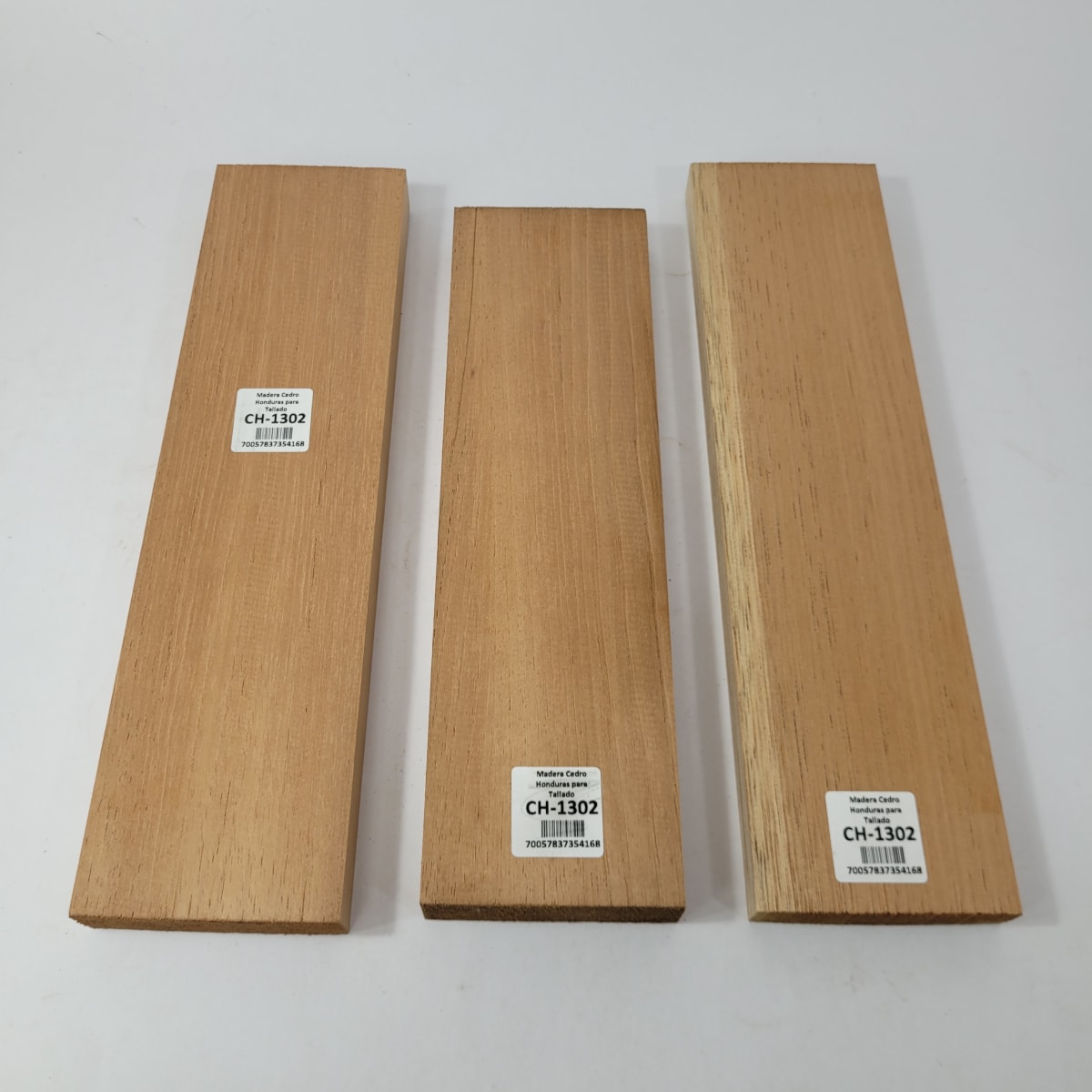 Set de 3 piezas CH-1302 de Cedro Honduras para Tallado7