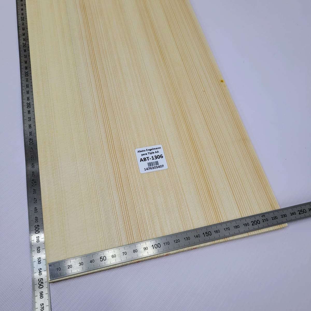 Madera para Tapa Armónica REF: 1306 para Guitarra de Abeto Engelmann Calidad AA2