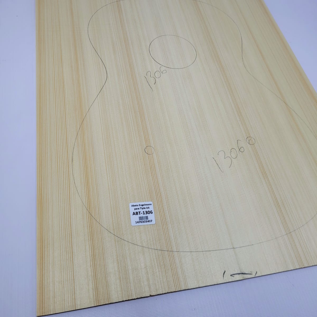 Madera para Tapa Armónica REF: 1306 para Guitarra de Abeto Engelmann Calidad AA4