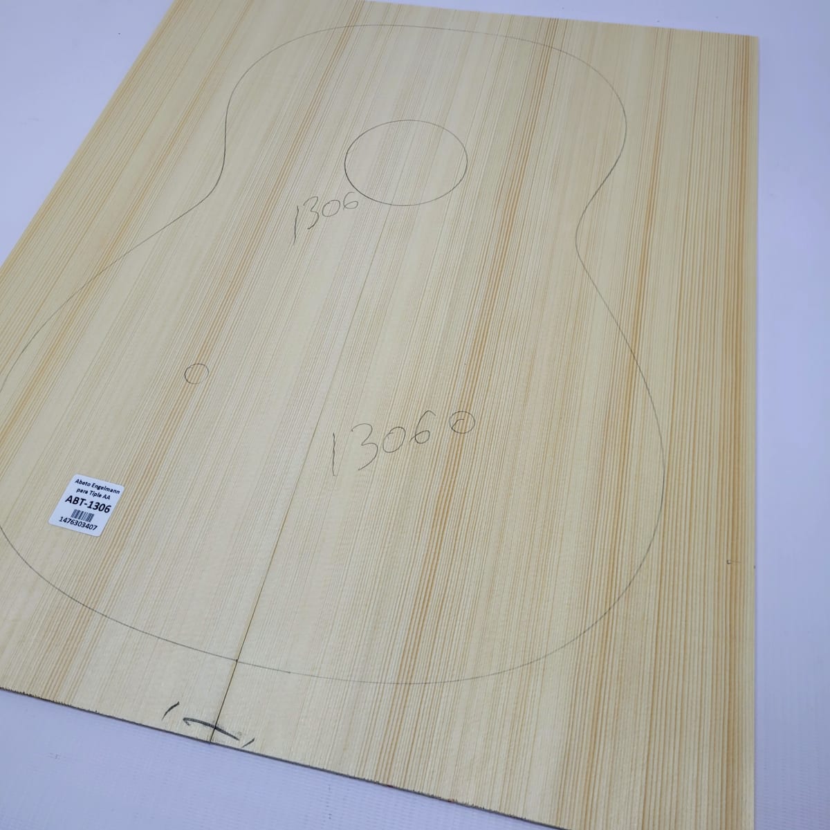 Madera para Tapa Armónica REF: 1306 para Guitarra de Abeto Engelmann Calidad AA6