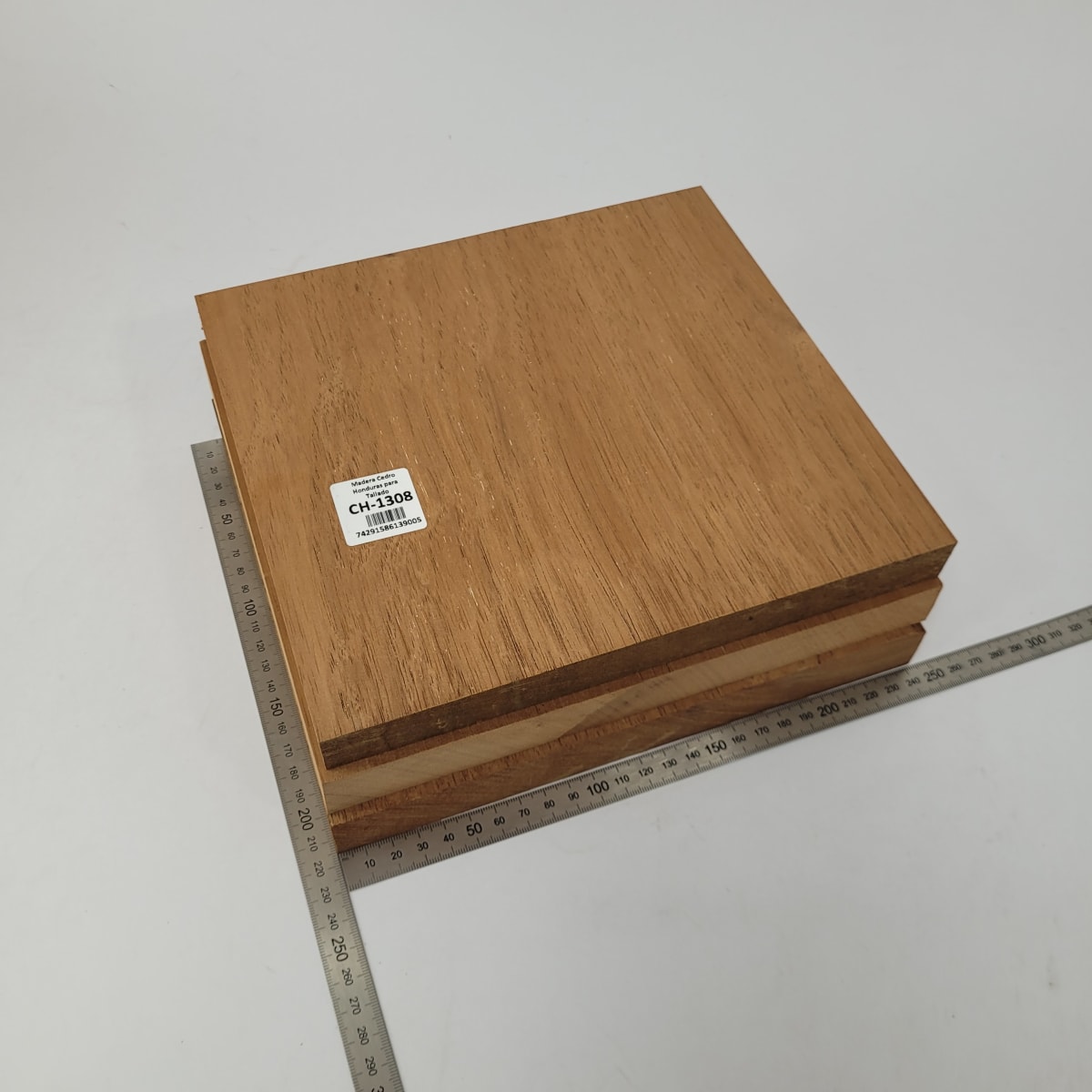 Set de 3 piezas CH-1308 de Cedro Honduras para Tallado3