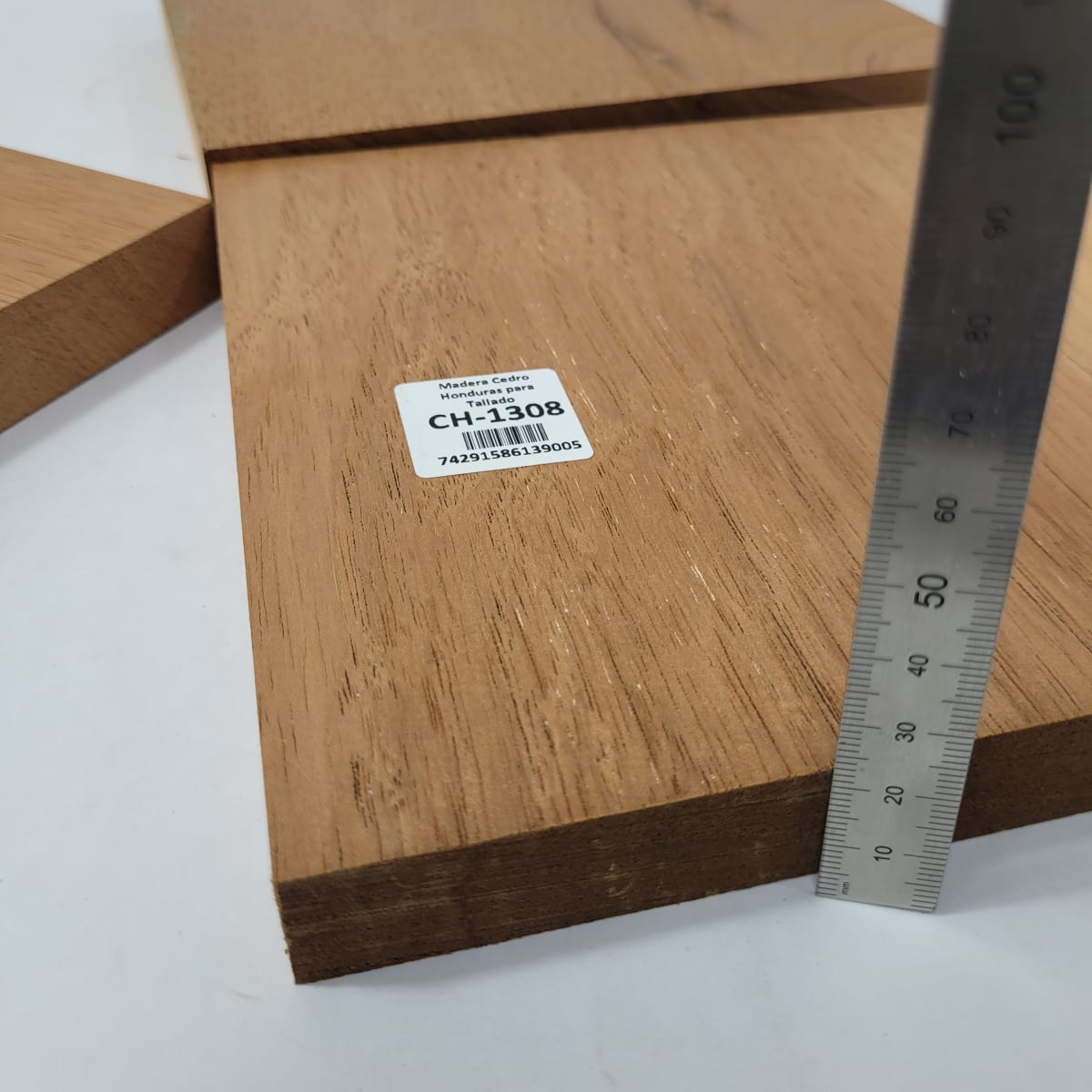 Set de 3 piezas CH-1308 de Cedro Honduras para Tallado4