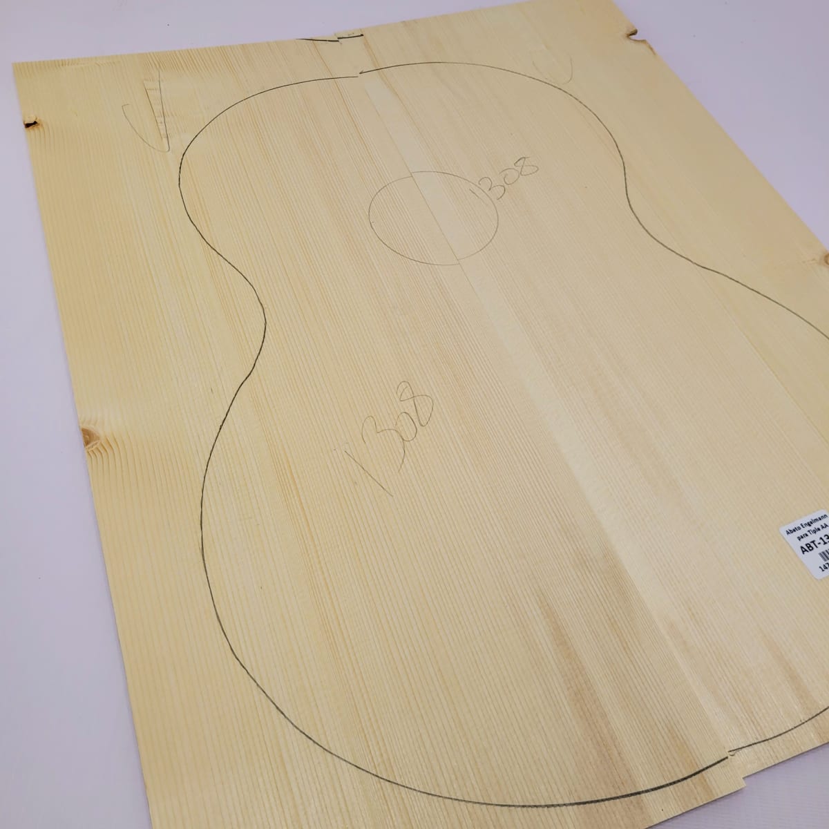 Madera para Tapa Armónica REF: 1308 para Guitarra de Abeto Engelmann Calidad AA8