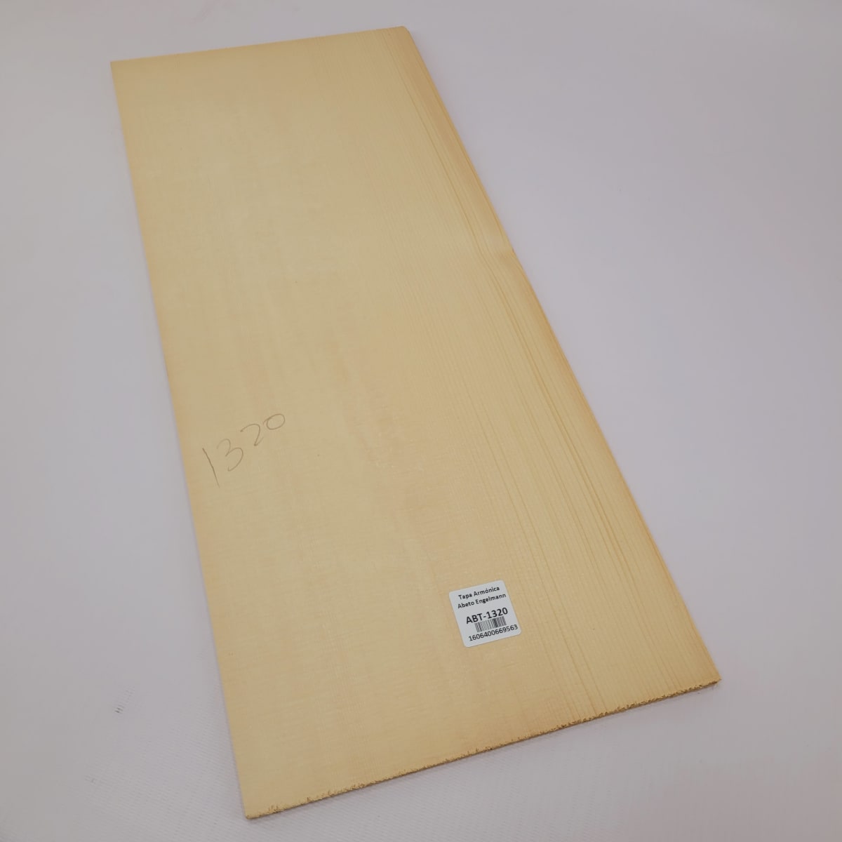 Madera para Tapa Armónica REF: 1320 para Guitarra de Abeto Engelmann Calidad AA4