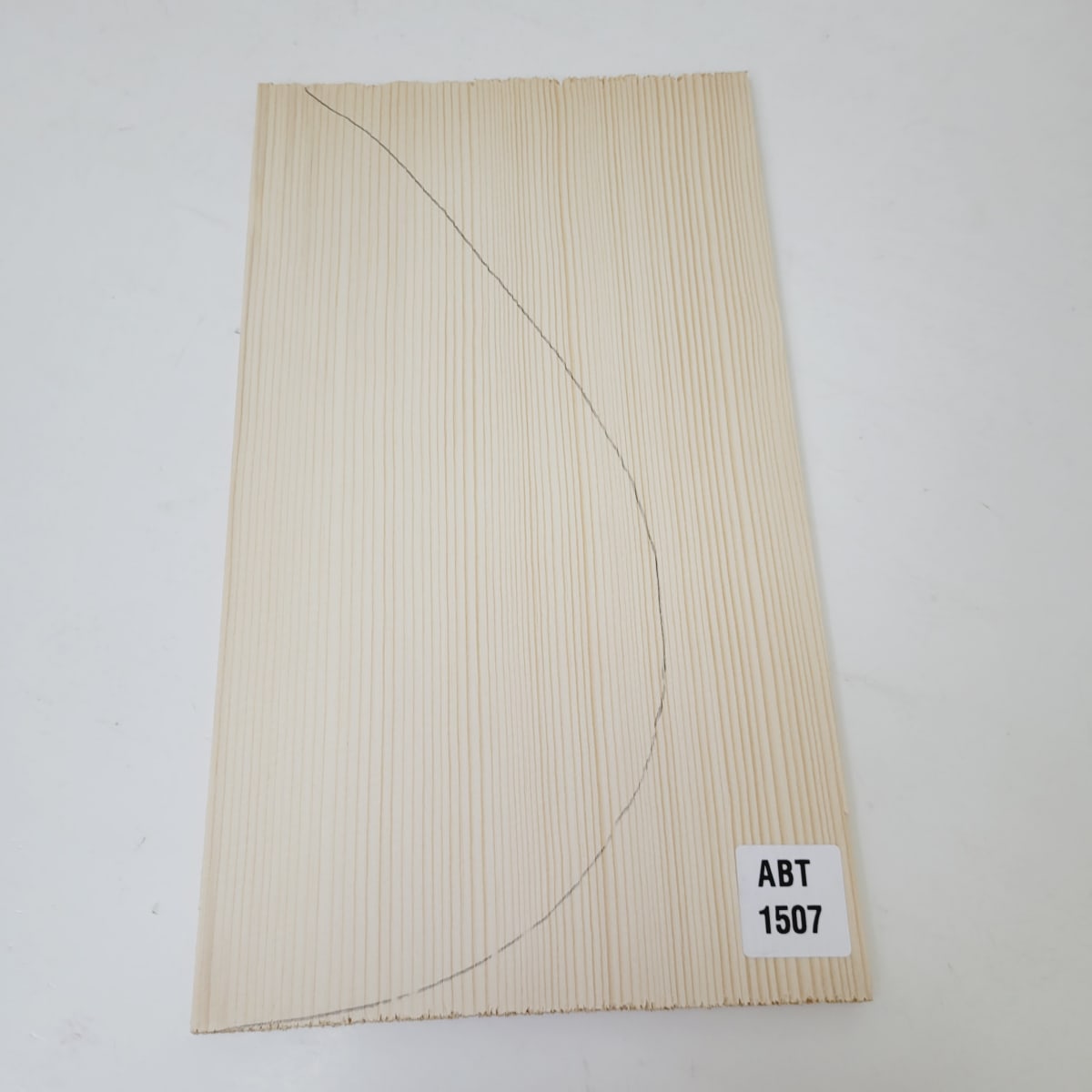 Tapa Armonica Unica REF: 1507 de Abeto Engelmann3