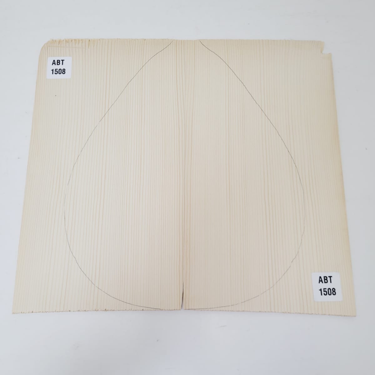 Tapa Armonica Unica REF: 1508 de Abeto Engelmann4