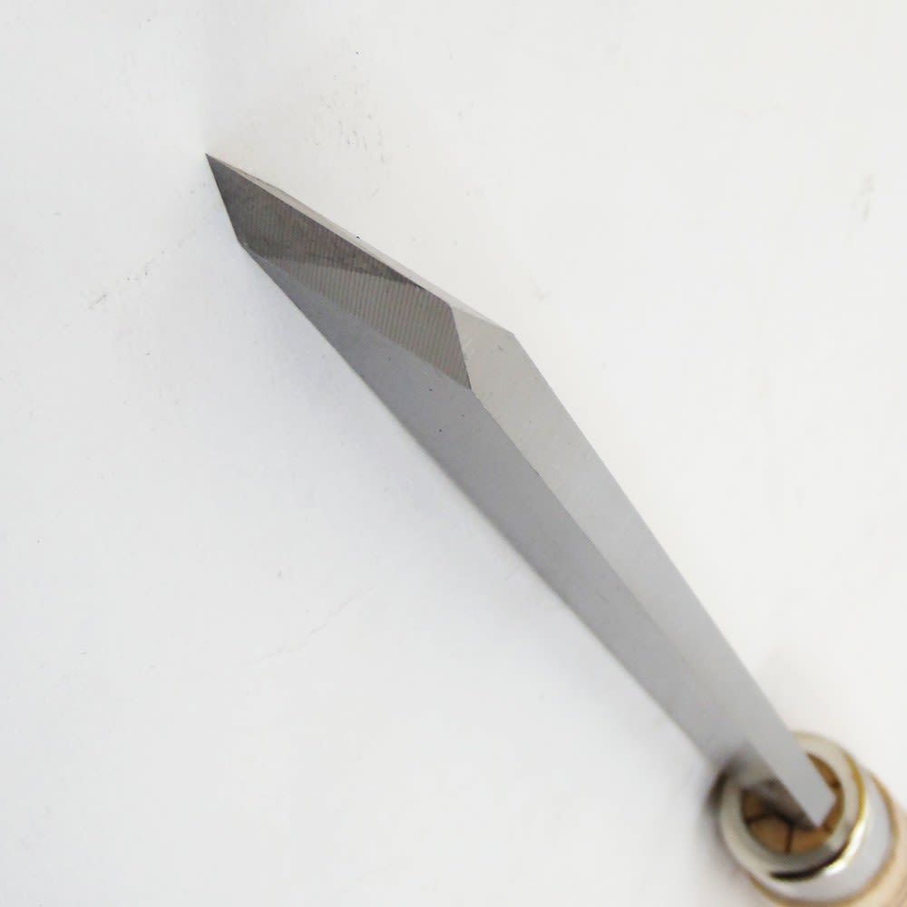 Gubia Corta Doble Bisel Convexo 1630 de 12 mm de ancho para Torneria3