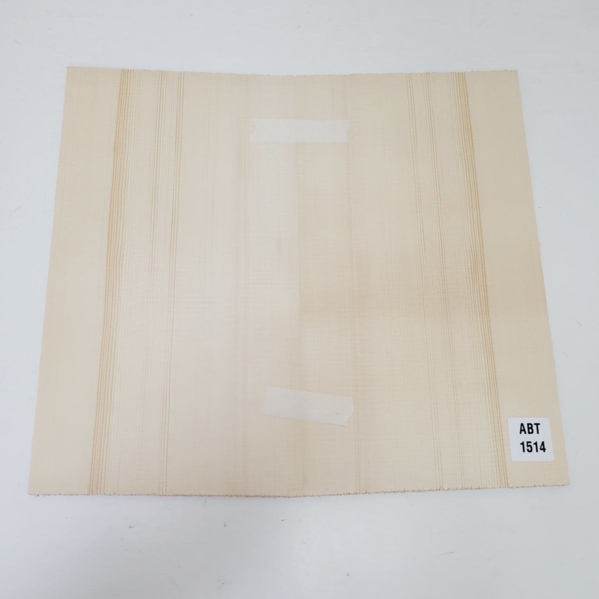 Tapa Armonica Unica REF: 1514 de Abeto Engelmann3