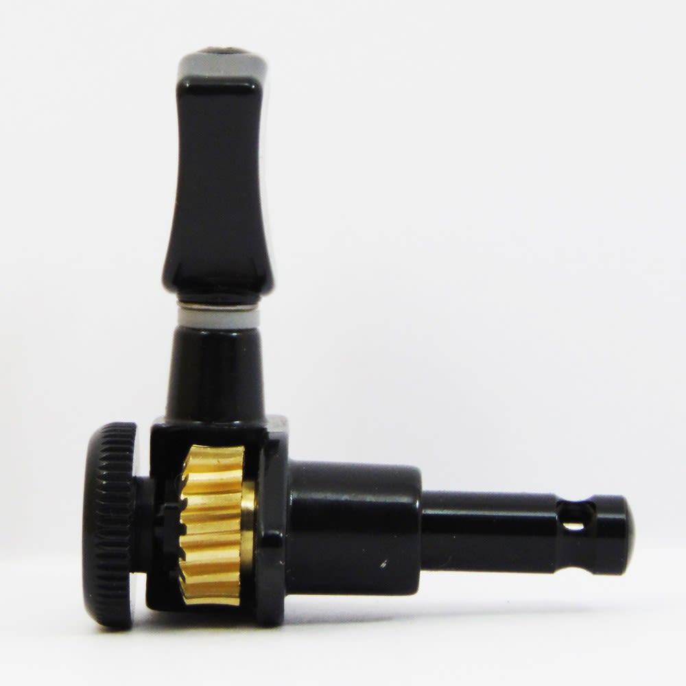 Clavija 1L. Mod: 6GL0B. Color: Black4