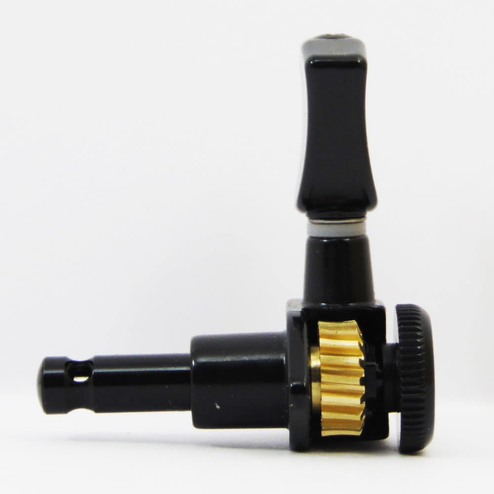 Clavija 1R. Mod: 6GL0B. Color: Black3