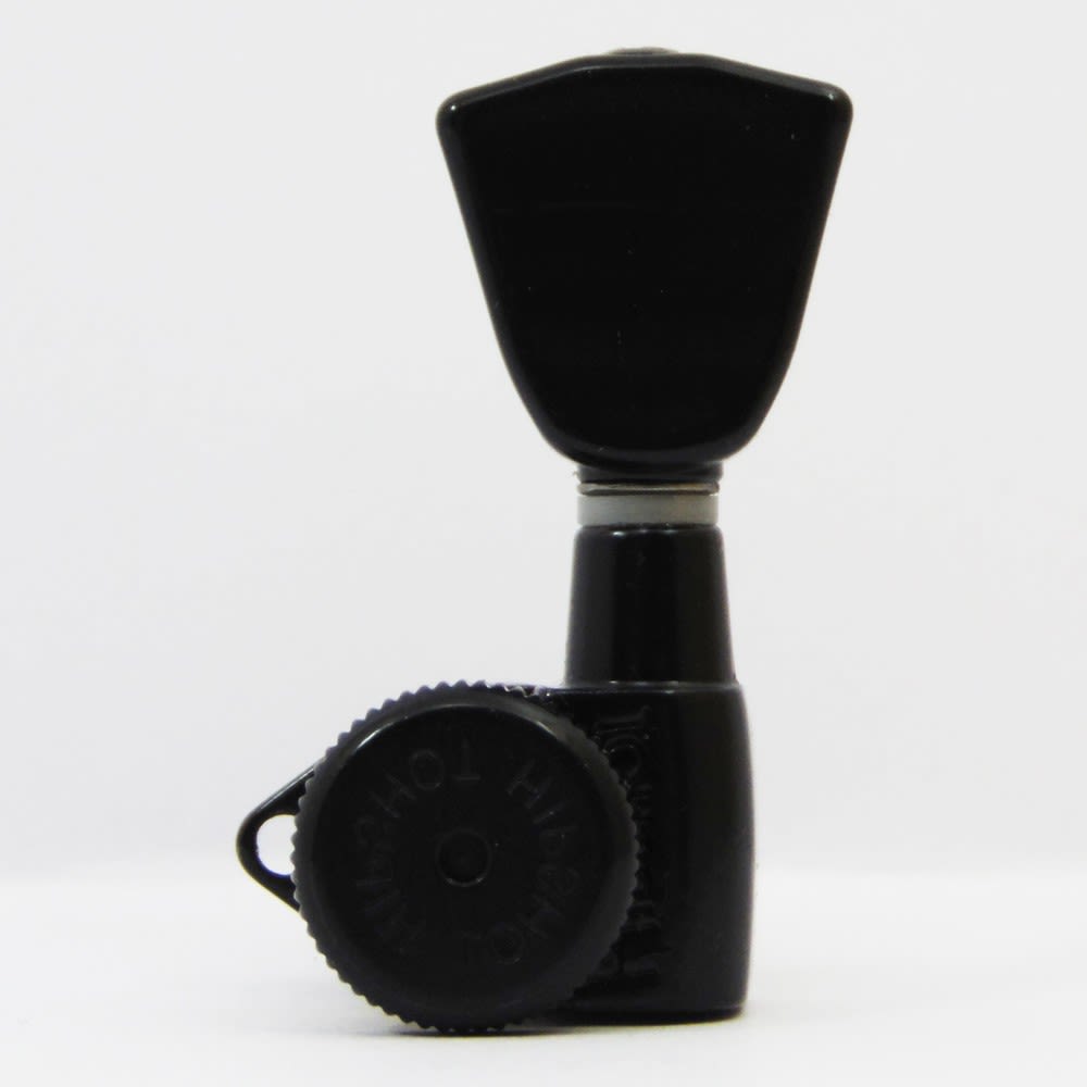 Clavija 1R. Mod: 6GL0B. Color: Black 3