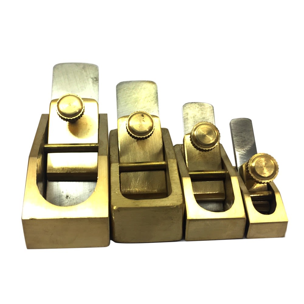 Mini Cepillo Set de 4. De Bronce. Base Planas 4