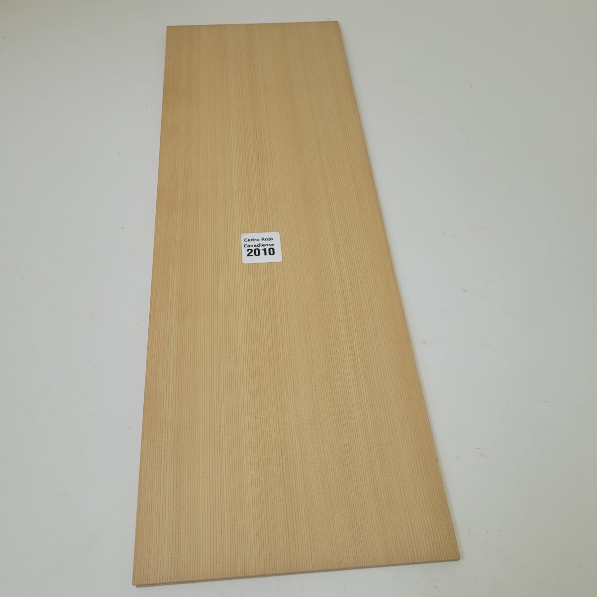 Tapa Armónica de Cedro Rojo Canadiense Ref: 2010 para Tiple Cuatro Calidad AA4