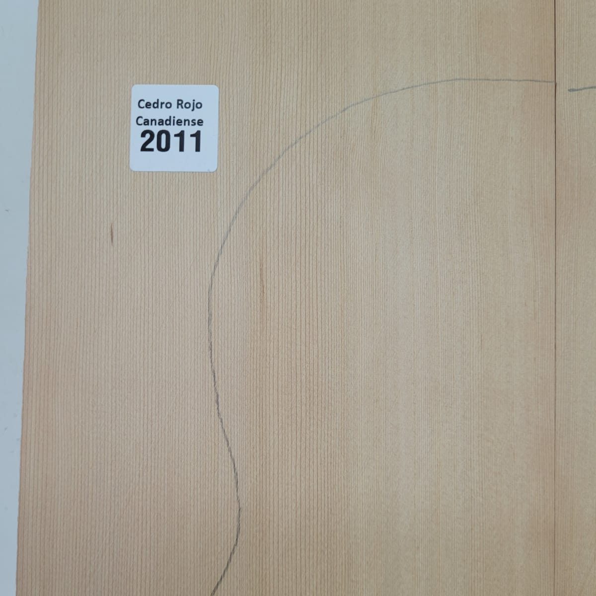 Tapa Armónica de Cedro Rojo Canadiense Ref: 2011 para Tiple Cuatro Calidad AA5