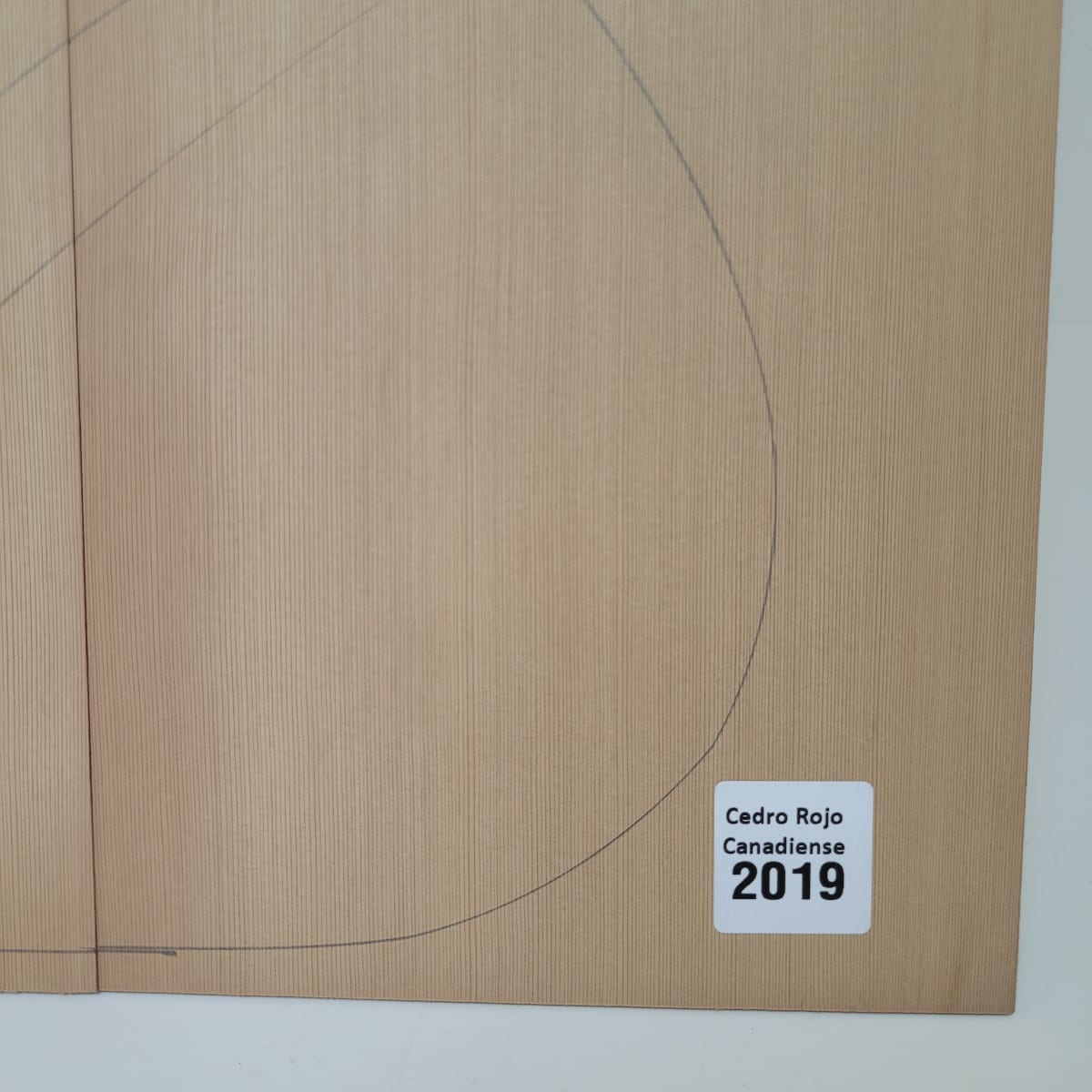 Tapa Armónica de Cedro Rojo Canadiense Ref: 2019 para Tiple Cuatro Calidad AA4