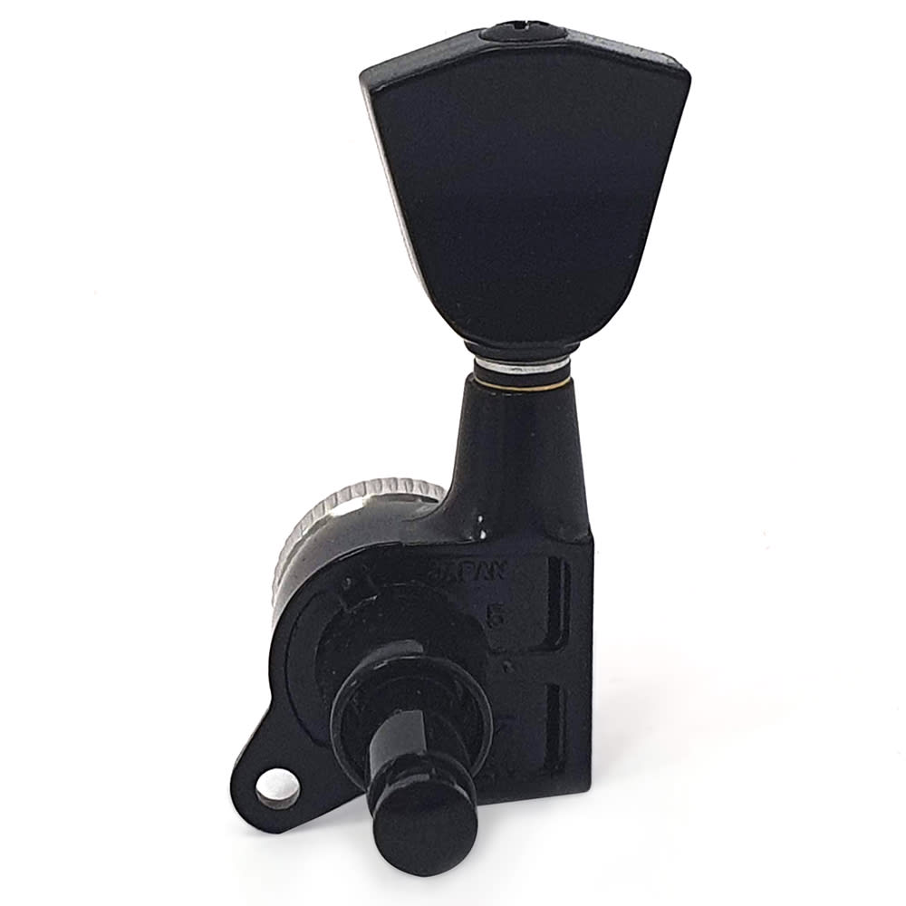 Clavija 1L. Mod: SG381-04 MG-T. Color: Black2