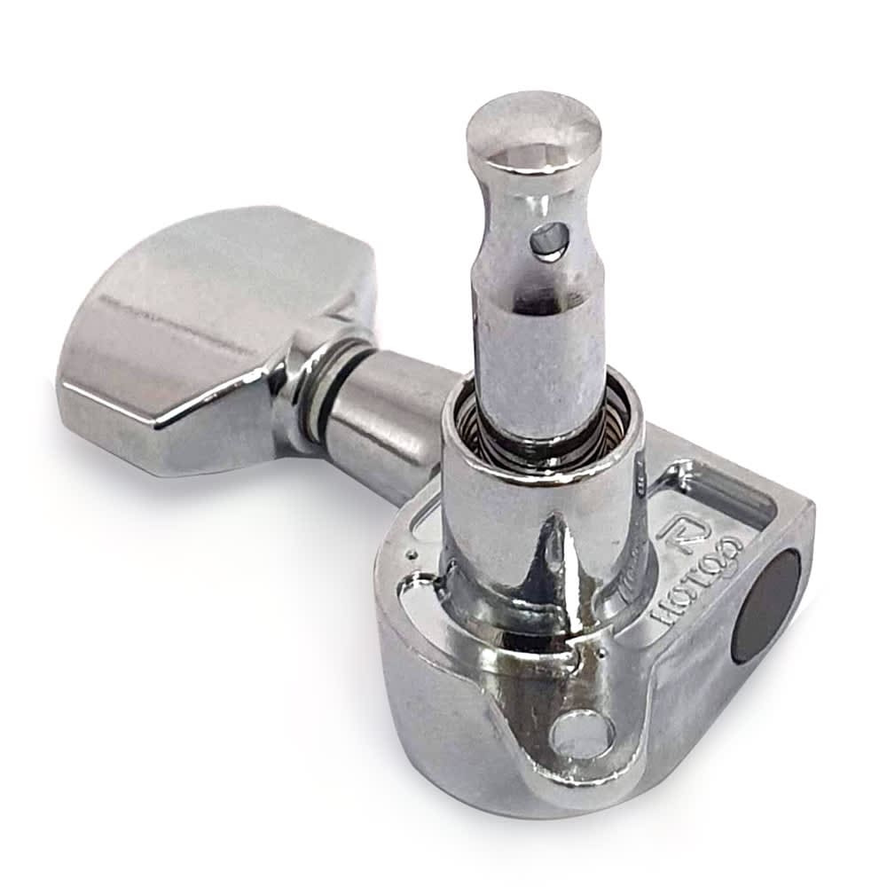 Clavija 1L. Mod: SG381-07. Color: Chrome3