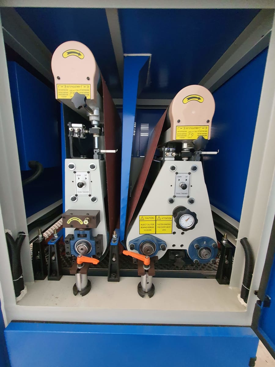 Maquina Lijadora Calibradora Industrial 630mm Ancho 220V 20.7Kw potencia, 36amp5