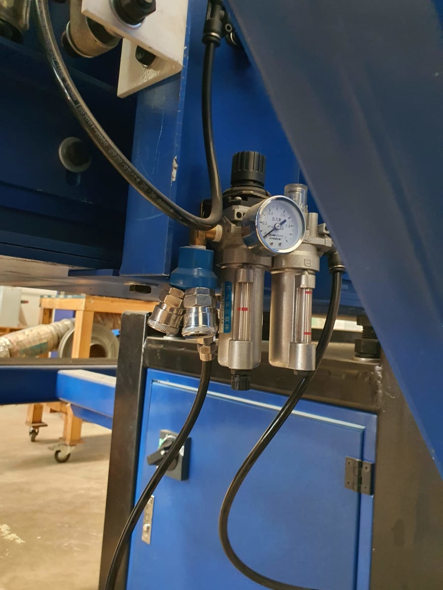 Sierra Huincha Horizontal Aserradero Industrial, 400m ancho de corte. 380V3