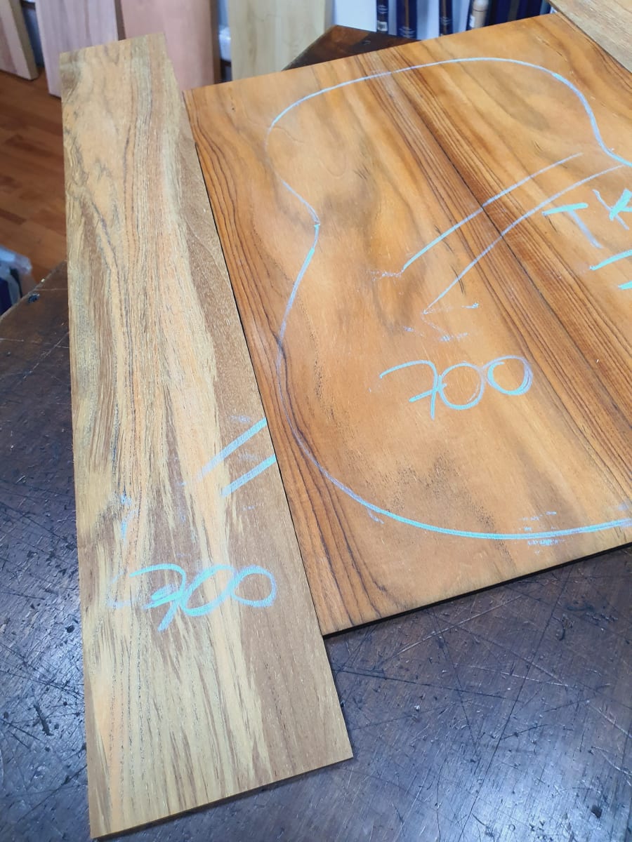 Set de Fondo y Costados TK-300 de Teak para Guitarra3