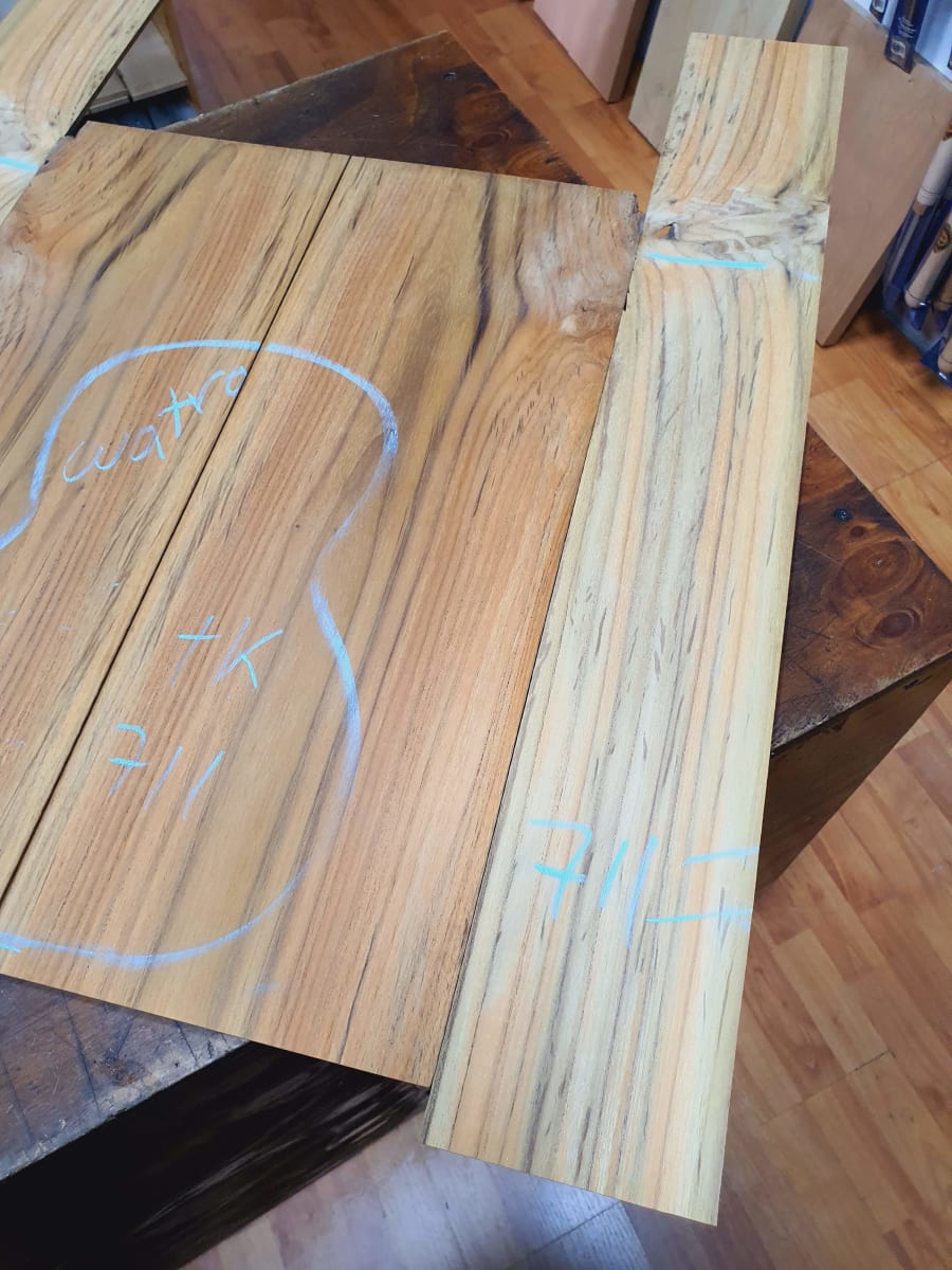 Fondo y Costados REF: TK-711 de Teak Exotico Especial para Cuatro4