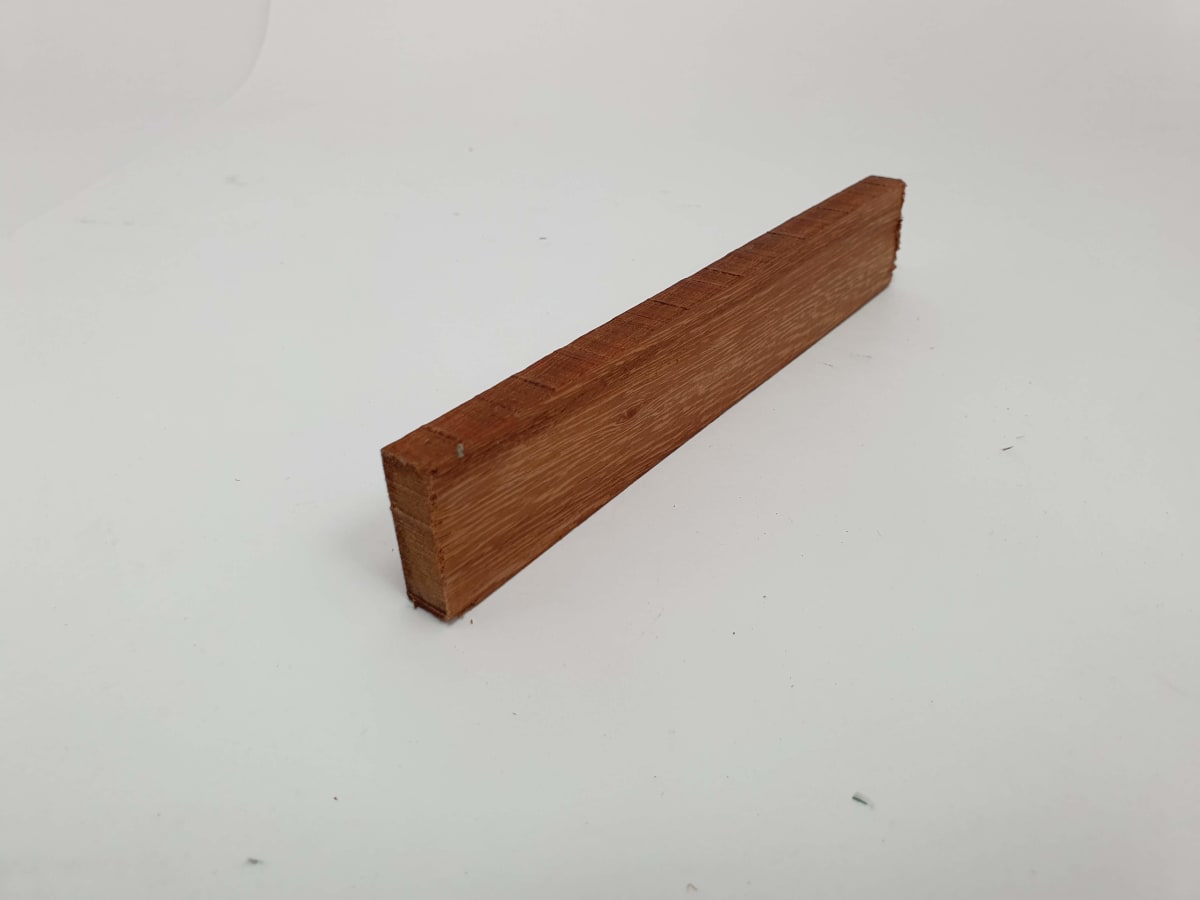 Pieza para Puente de Machiche Mexicano de 210 x 40 x 10 mm +-6
