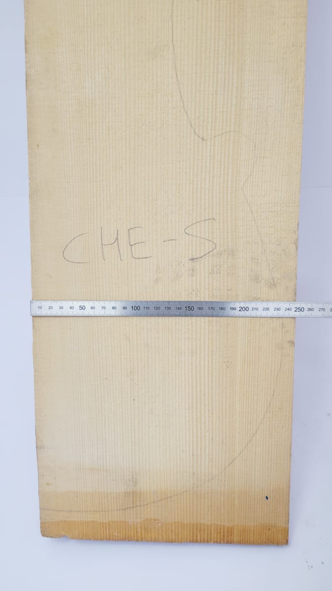 Tapa Armonica REF: CHE-5 de Abeto Aleman3