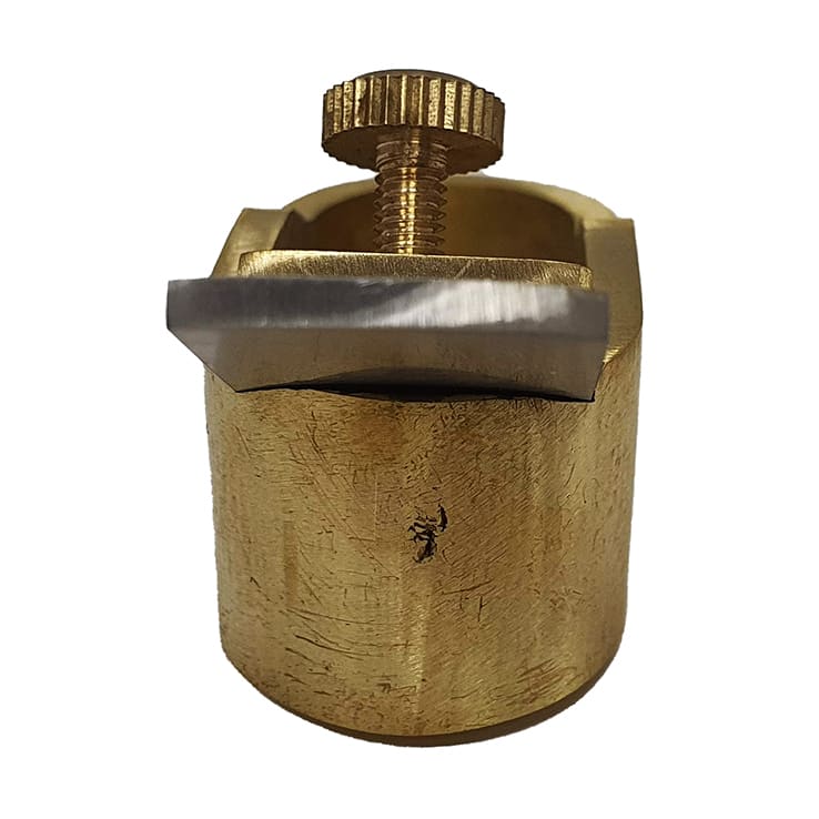 Mini Cepillo de Bronce de Base Curva 52 mm de largo3