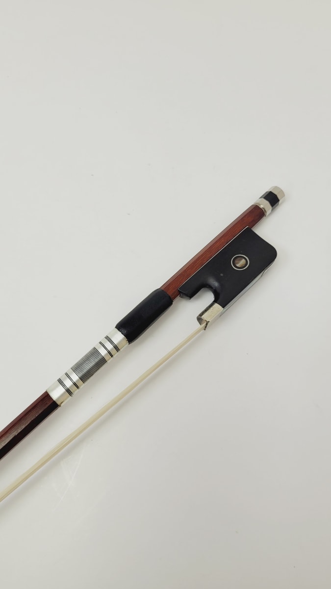 Arco de Pernambuco para Viola 4/4 (Vara Octogonal) 3