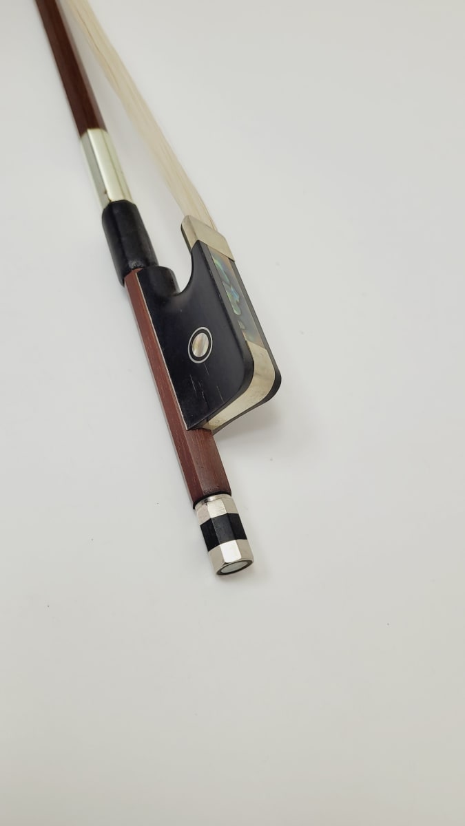 Arco de Pernambuco para Cello 3/4 (Vara Octogonal)4