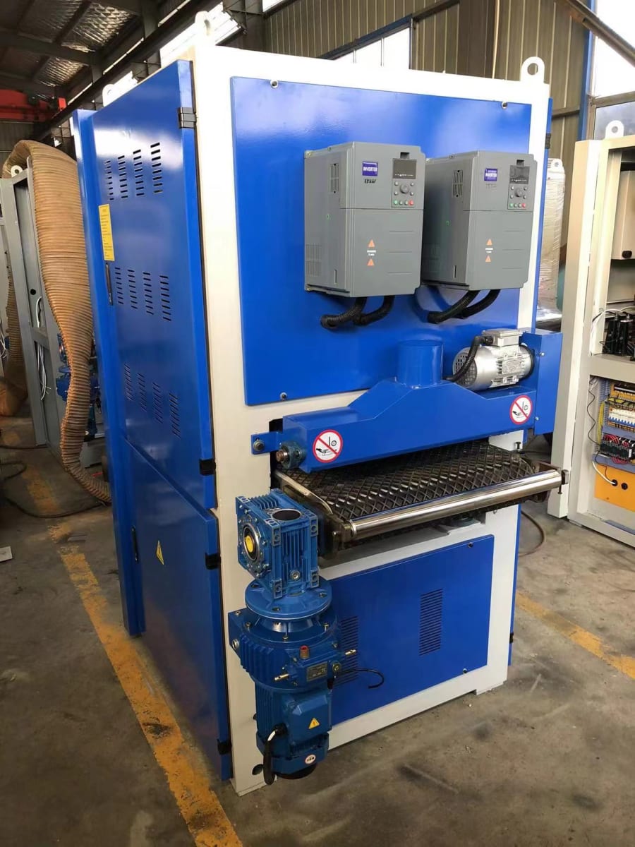 Maquina Lijadora Calibradora Industrial 630mm Ancho 220V 20.7Kw potencia, 36amp2