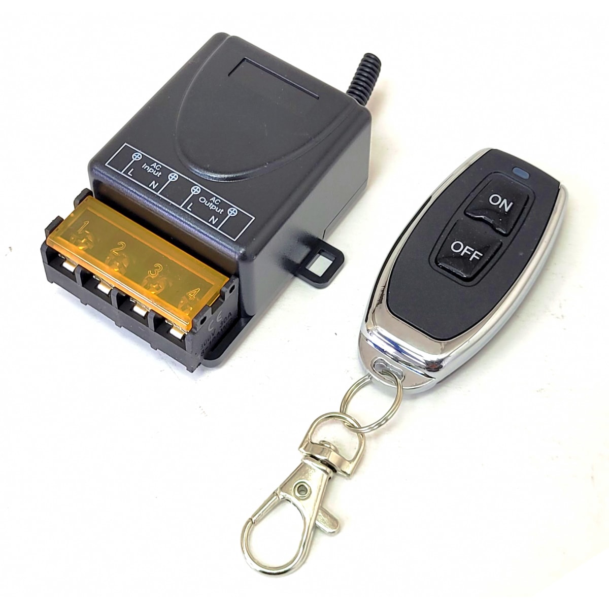 Control Remoto 30Amp. On/Off. 220V Incluye 1 Control Remoto6