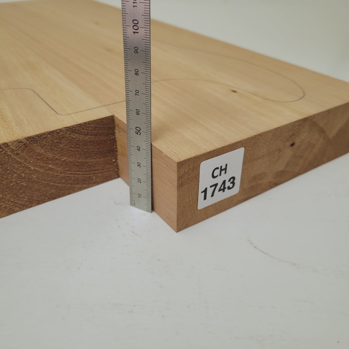 Set Unico REF: CH-1743 Ensamblado de Cedro Honduras (Extra Light)3