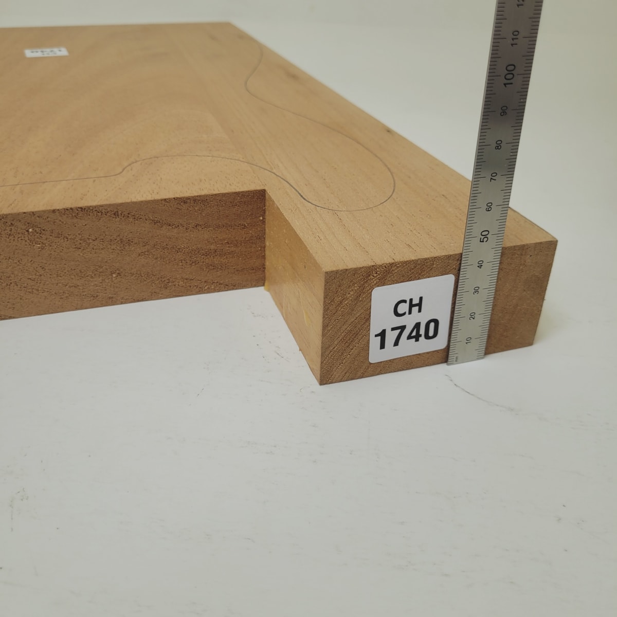 Set Unico REF: CH-1740 Ensamblado de Cedro Honduras (Extra Light)4