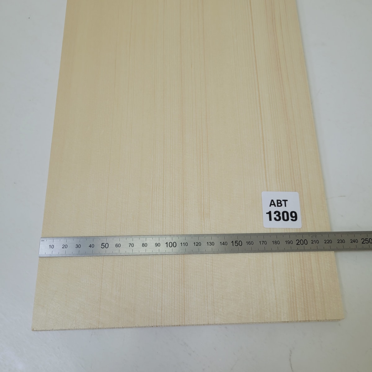 Tapa Armónica de Abeto Engelmann Ref: 1309 para Guitarra Calidad A3